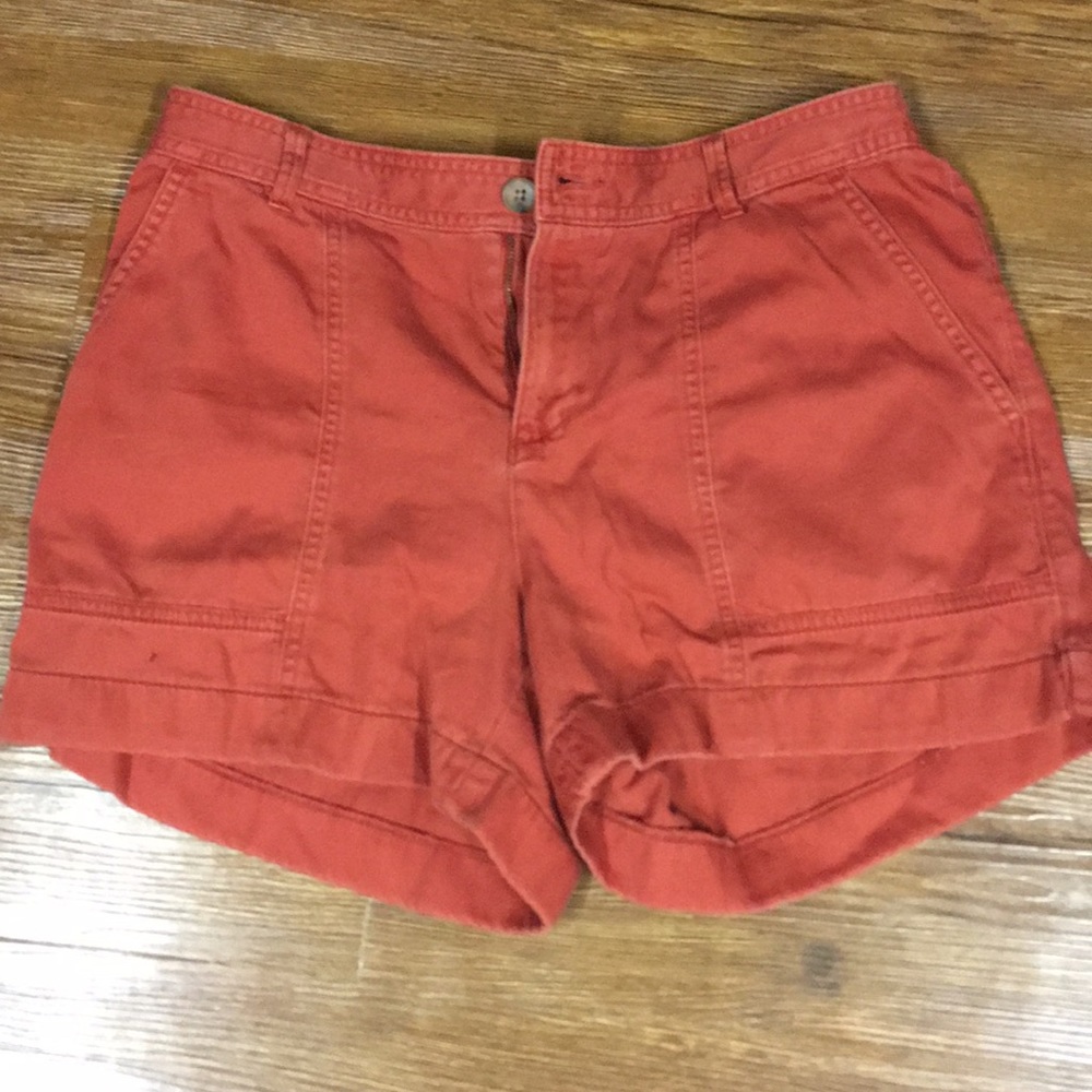Size 8 reddish shorts worn only a handful of times